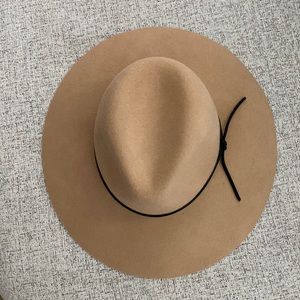 NWT Neiman Marcus Wool Hat